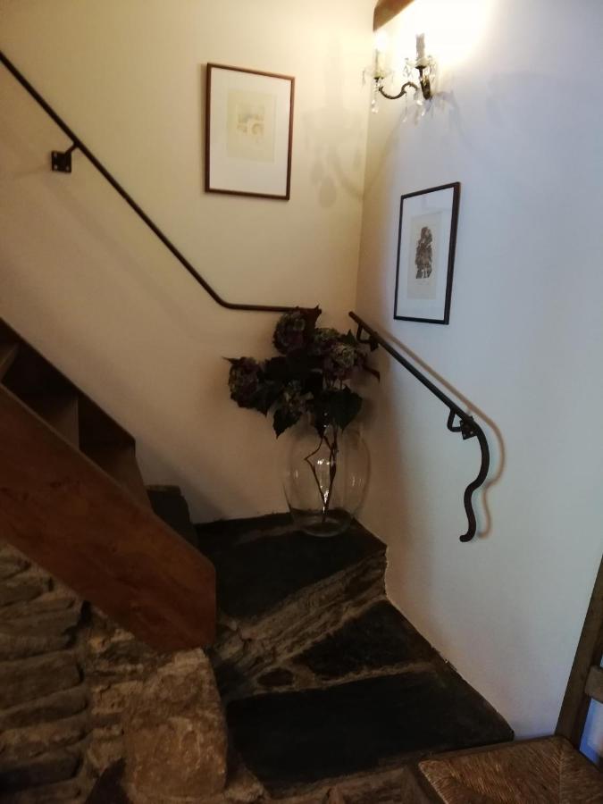 Au Charme Du 13 Faubourg De France A Bouillon Villa Bagian luar foto